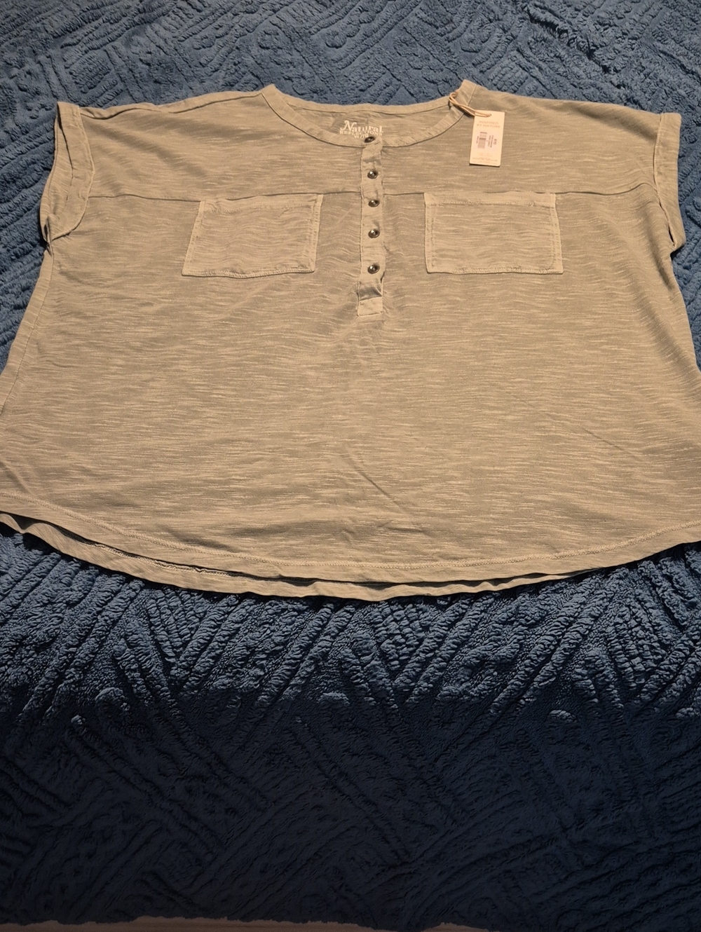 Natural Reflections Breezewood Henley Sz XL NWT Iceberg Green